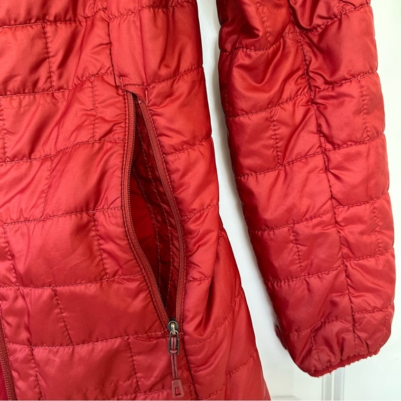 Patagonia Jacket - Flaw - Picture 5 of 13